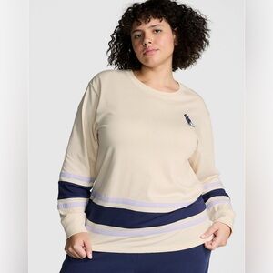 VS Pink Cotton Long Sleeve Hockey Tee In White Shell Size M NWT🤍💙